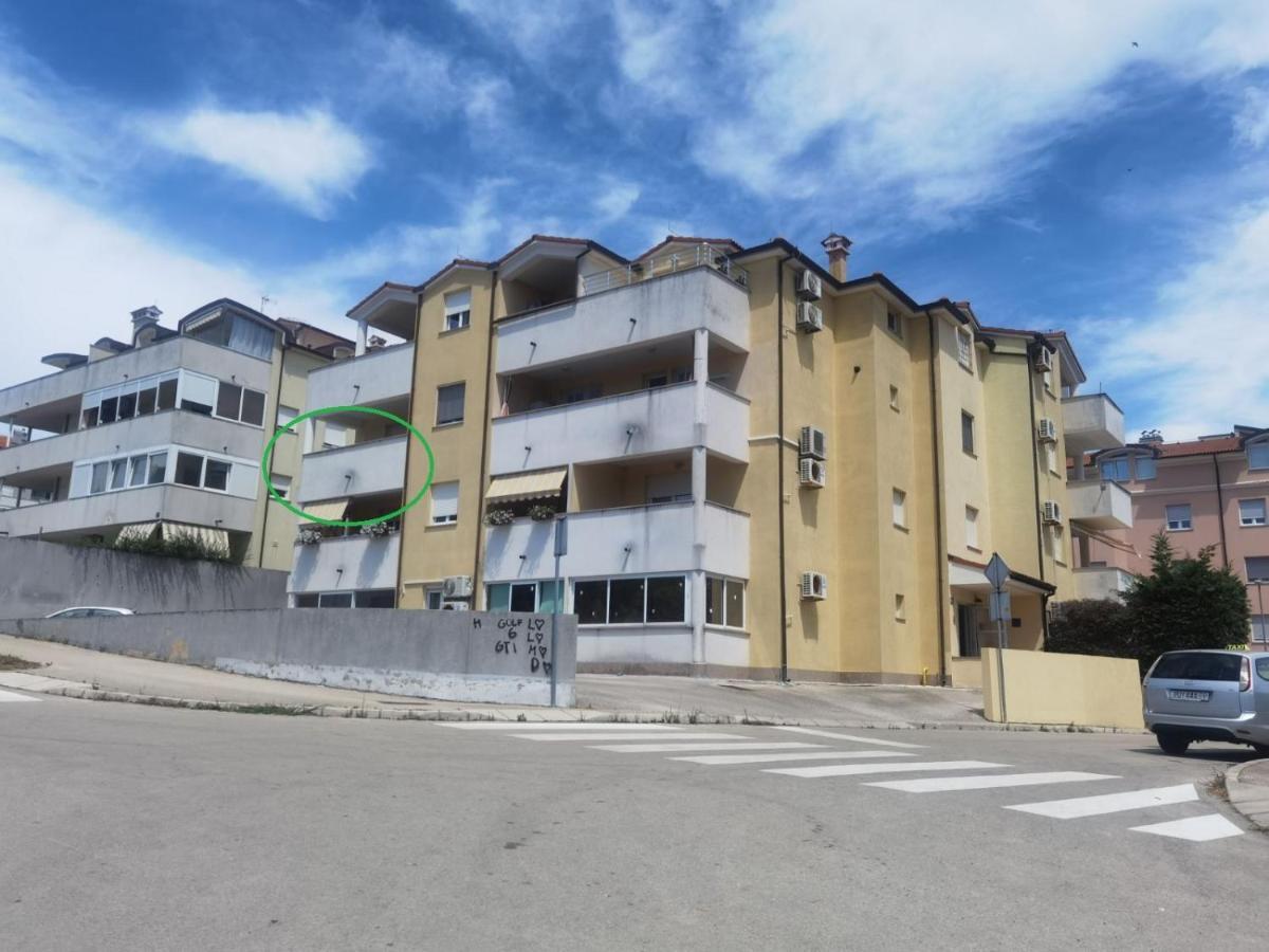 Apartment Dora Pula Exterior photo