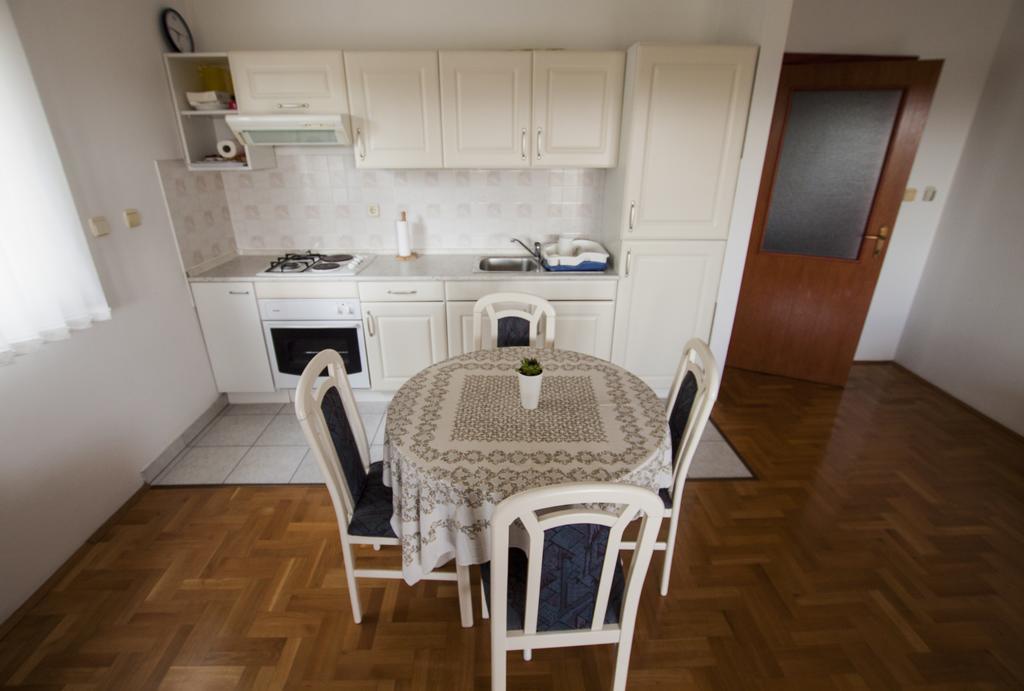 Apartment Dora Pula Room photo